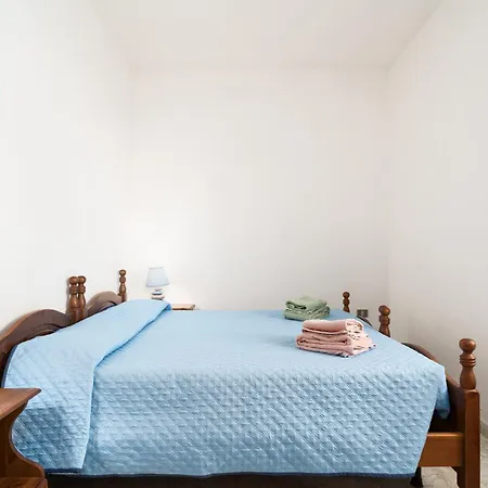 Porto Trilocale * San Giovanni (Nuoro)